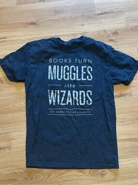 Harry Potter muggles books read special blu tshirt medium